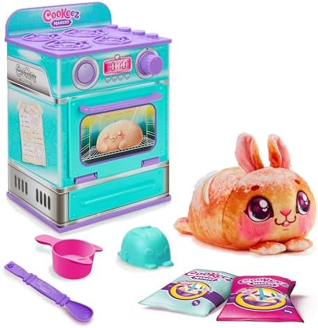 Cookeez Makery Baked Treatz. Mix & Make a Plush Best Friend! Place Your Dough in The Oven and Be Amazed When A Warm, Scented, Interactive, Plush Friend Comes Out! Which Surprise Bake Will You Make?